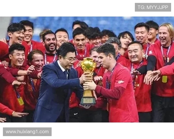 中超新赛季引援引关注 多名国内外球员加盟提升联赛竞争力 - 副本 (3) 中超新赛季引援引关注 多名国内外球员加盟提升联赛竞争力 - 副本 (3)